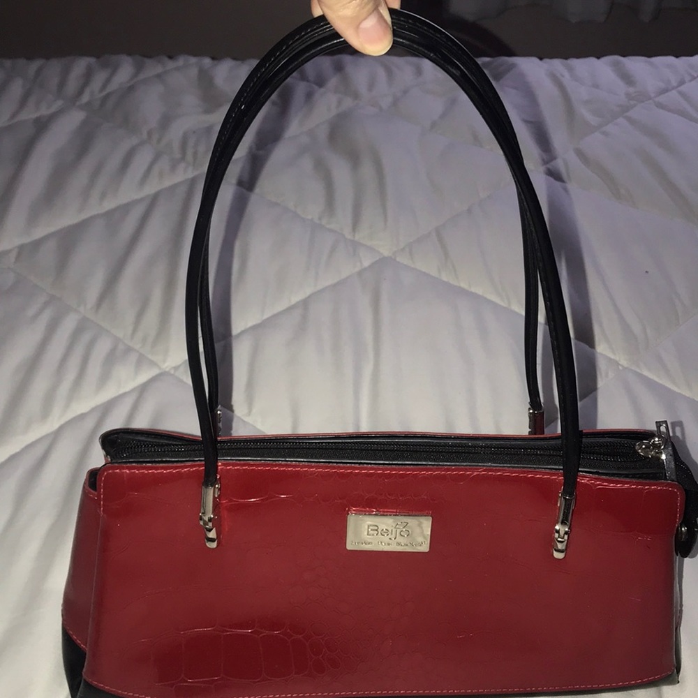 Beijo The UPTOWN Lipstick Red Purse Handbag